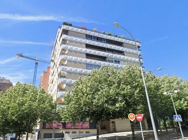 Pis amb ascensor en venda a BUENAVENTURA IÑIGUEZ 7