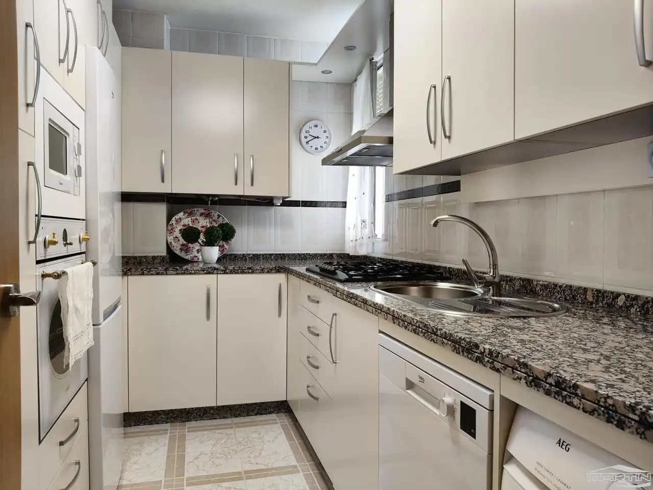 Cocina de Piso en venta en Lucena con Aire acondicionado, Terraza y Trastero