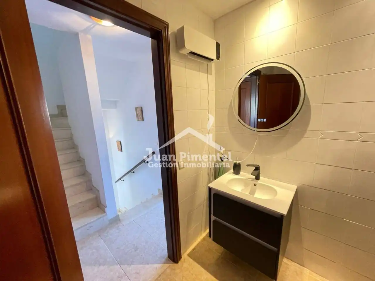 Casa adosada en venda en Estepona amb Aire condicionat, Jardí privat i Terrassa