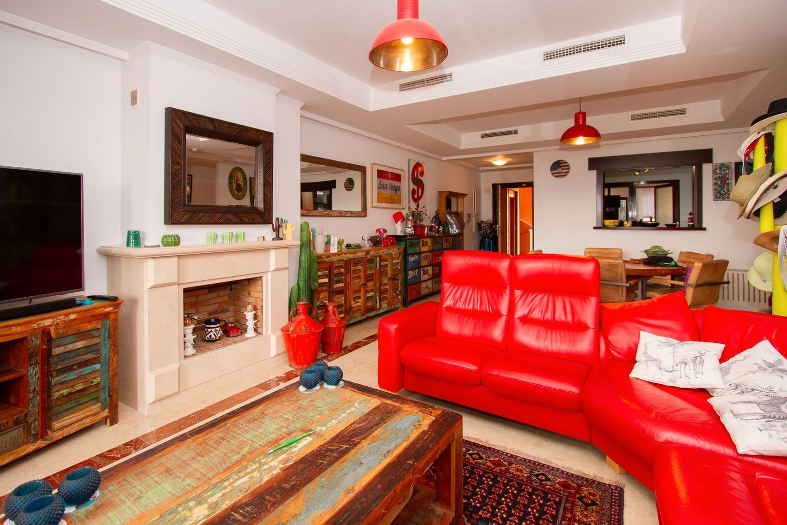 Sala d'estar de Apartament en venda en Ojén amb Aire condicionat, Terrassa i Traster