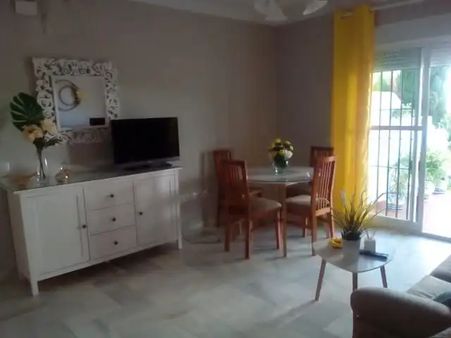Flat with pool to rent in Avenida Reina Sofía 1, imagen 8