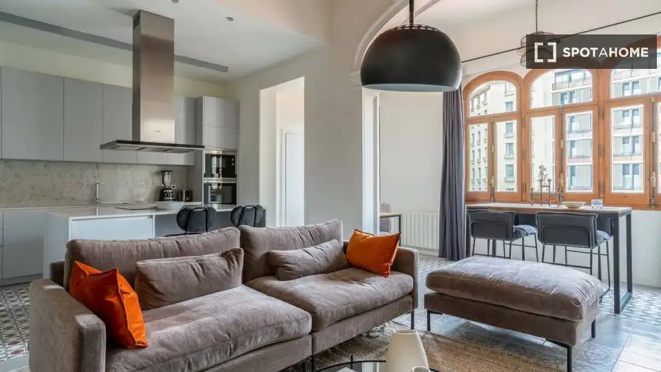 Sala de estar de Piso de alquiler en Barcelona con Aire acondicionado, Calefacción y Amueblado