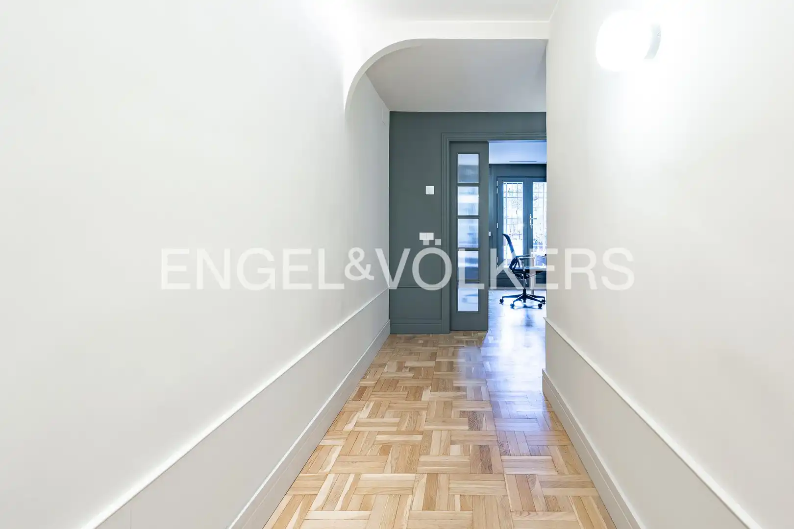 Flat for sale in Barcelona  with Air Conditioner, Heating and Parquet flooring