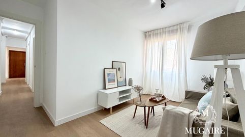 Foto 2 de Piso en venta en Santutxu - Basarrate, Bilbao