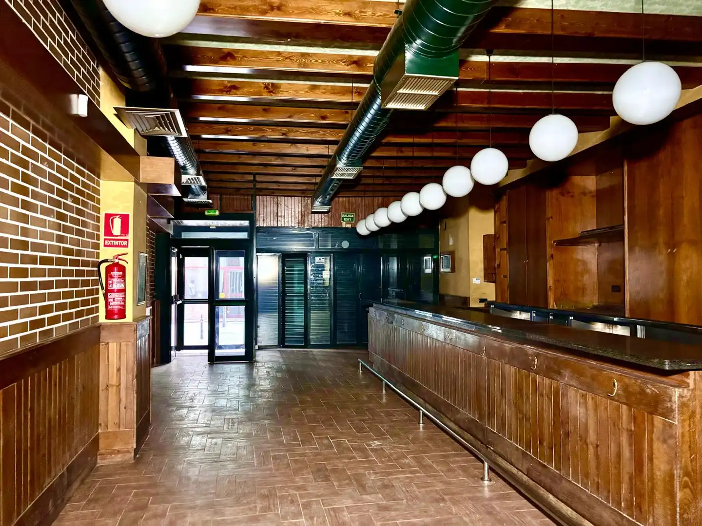 Business premises to rent in Calle Sagasta 23