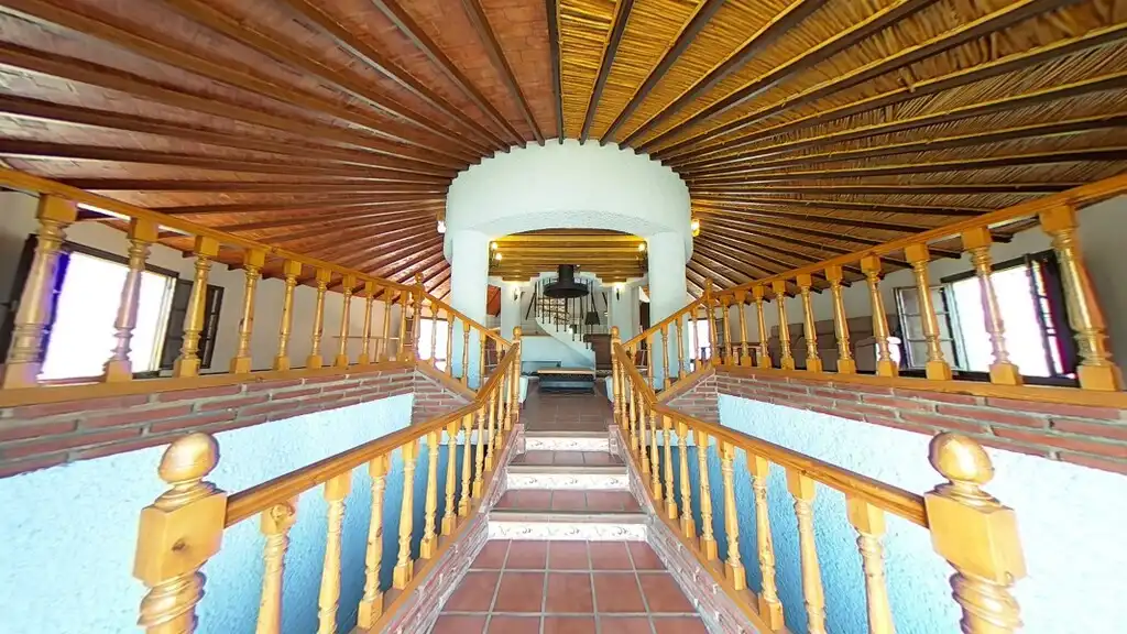 Casa rústica con piscina en venta en Torrox Pueblo