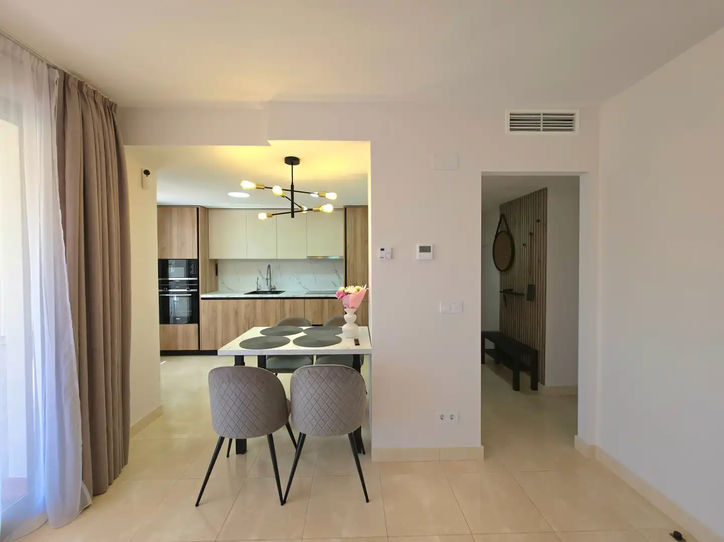 Piso con piscina en venta en Avenida Conrado Albaladejo 35, imagen 6