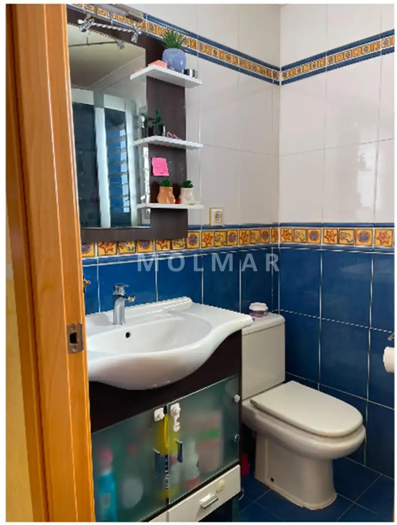 Bathroom of Flat for sale in Moncada  with Furnished