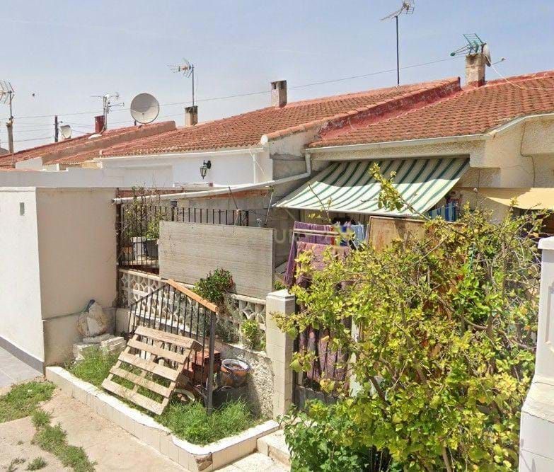 Vista exterior de Pis en venda en Torrevieja