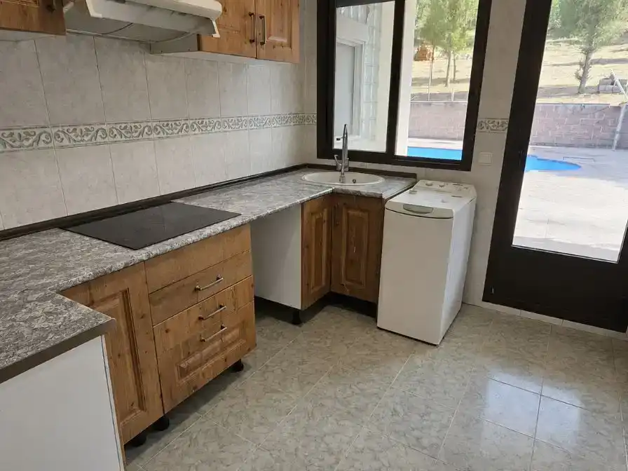 Cuina de Casa o xalet en venda en Duruelo amb Piscina