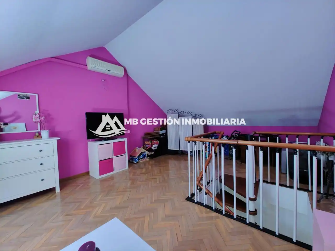 Maisonette zum Verkauf in Fuenlabrada mit Klimaanlage, Heizung und Terrasse