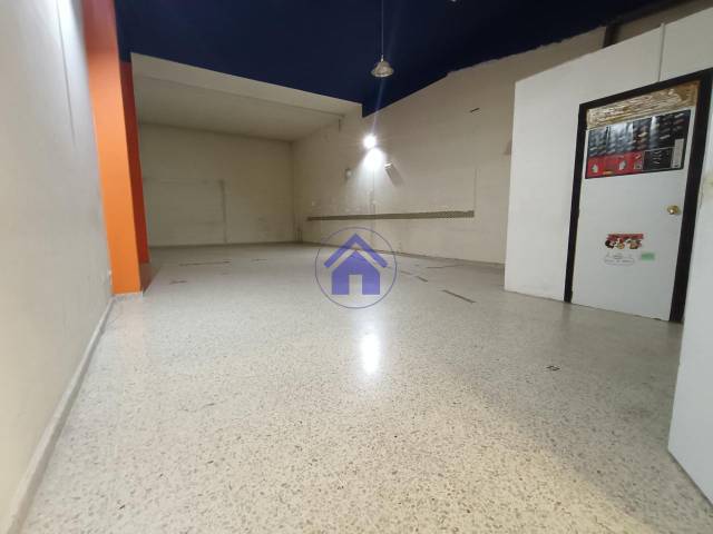 Local comercial en Alquiler en Salgueira - O Castaño