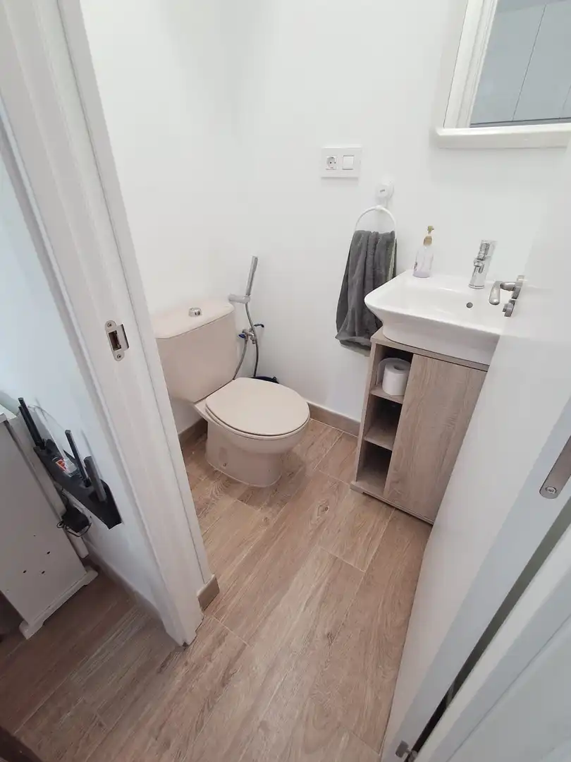 Baño de Piso de alquiler en Las Palmas de Gran Canaria con Amueblado