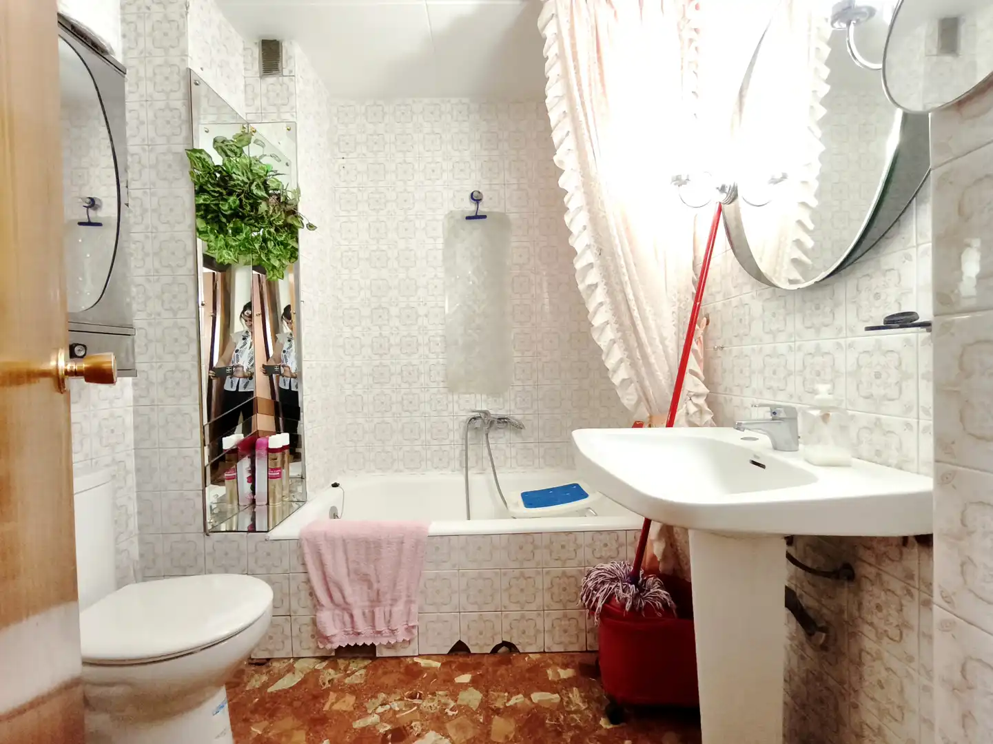 Baño de Piso en venta en  Logroño con Calefacción, Parquet y Terraza