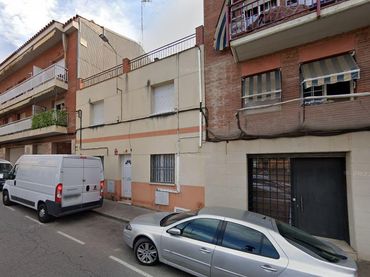 Piso con balcón en venta en MADRID 36