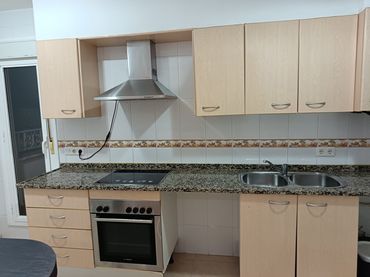 Appartement avec balcon à vendre à Carrer del Cadí 15