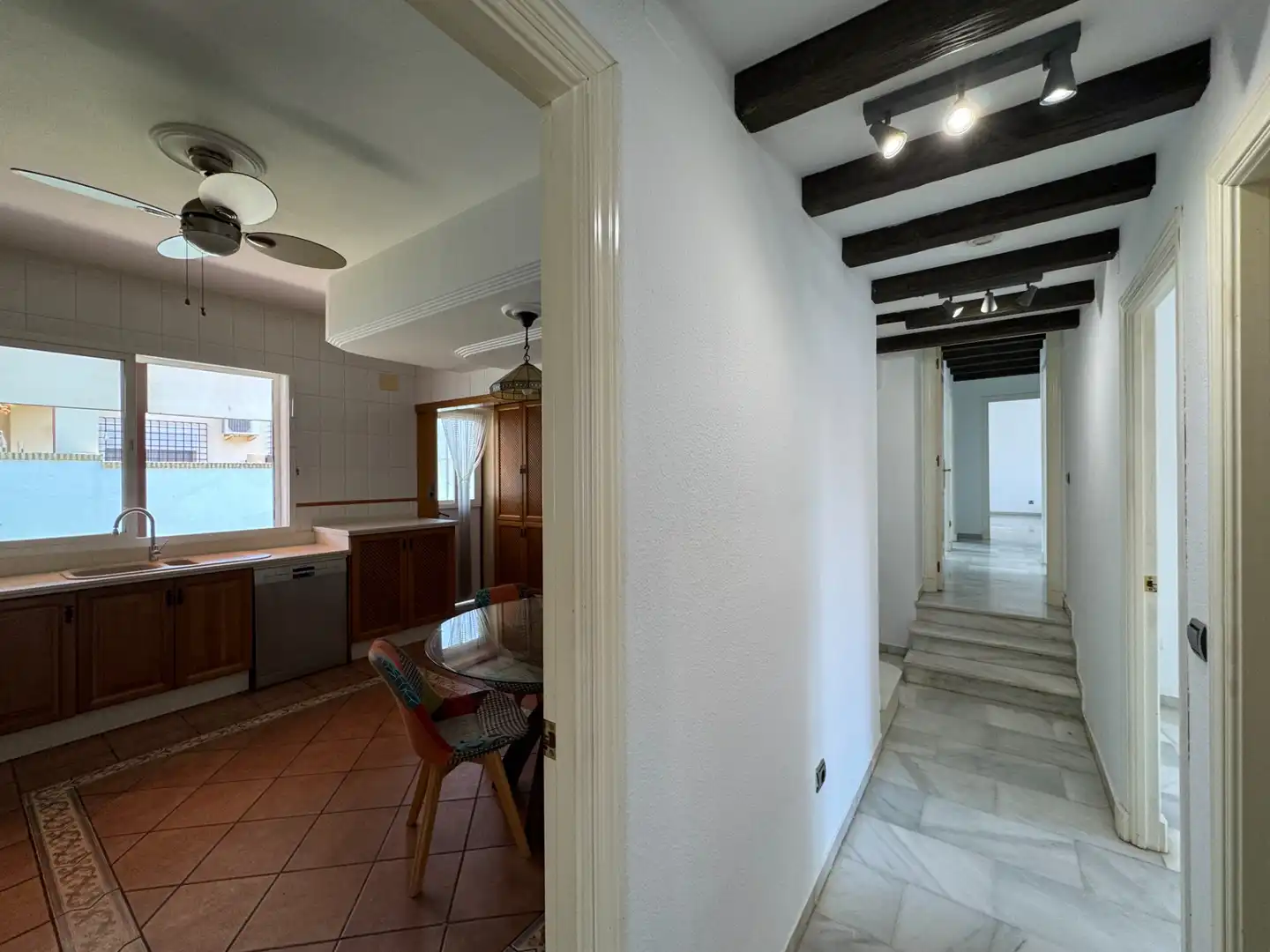Casa o chalet de alquiler en Espartinas con Aire acondicionado, Calefacción y Jardín privado