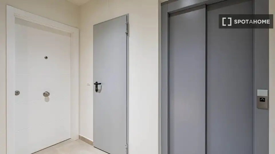Flat with terrace to rent in Centro, imagen 2