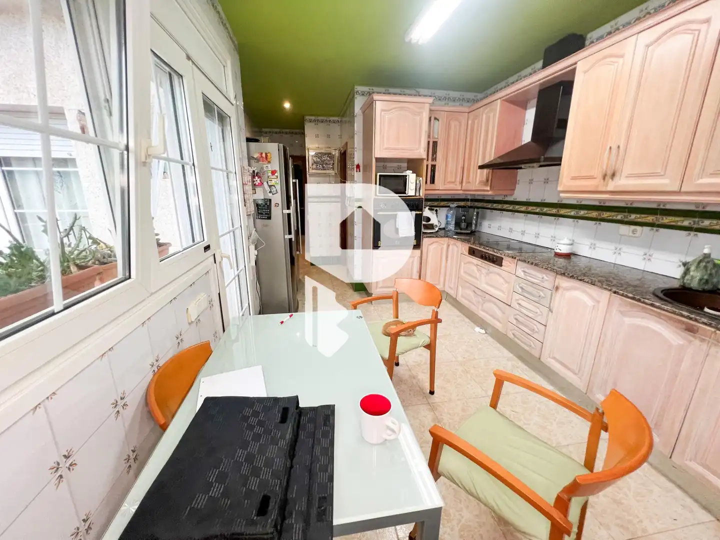 Cocina de Casa o chalet en venta en Vallirana con Calefacción, Jardín privado y Terraza
