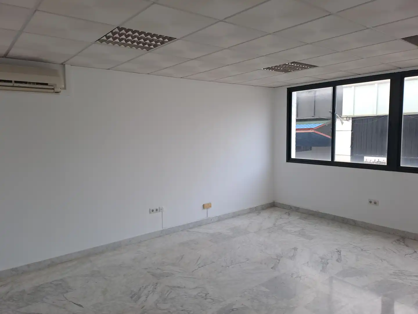 Büro mit Aufzug zur Miete in Calle Horizonte, imagen 4
