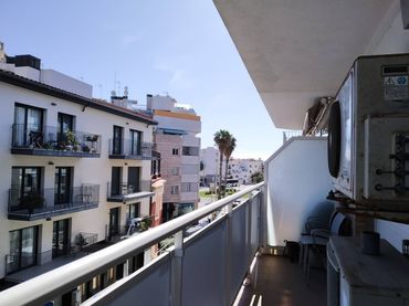 Oficina con ascensor en alquiler en Calle Forn de la Calç