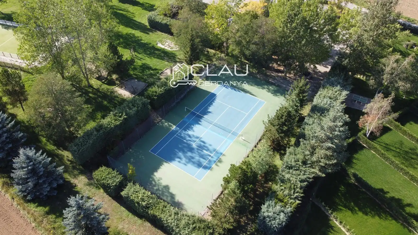 Vista exterior de Piso en venta en Sainte - Léocadie con Calefacción, Parquet y Terraza