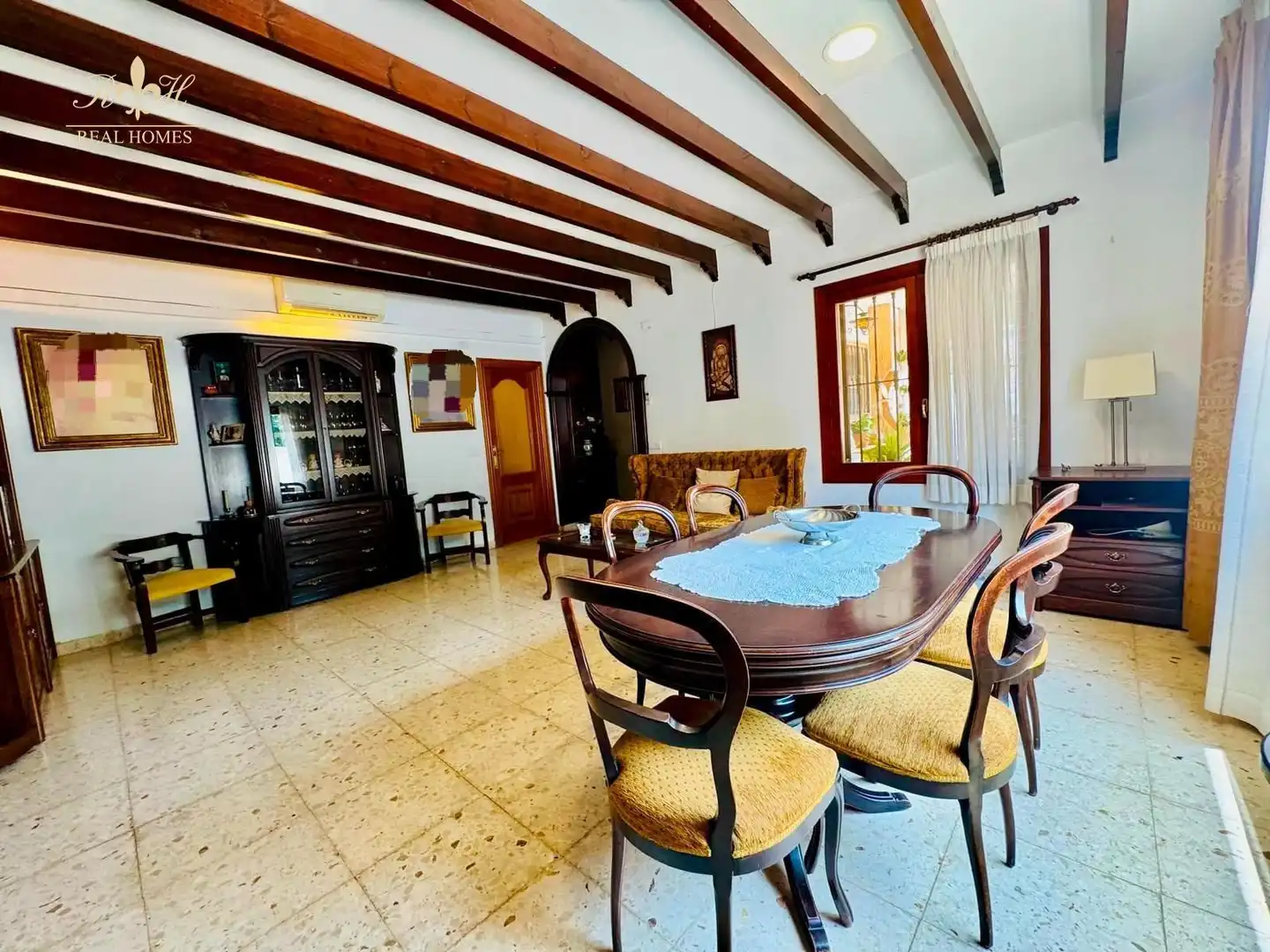 Dining room of Houses for sale in Benidorm  with Air Conditioner, Terrace and Swimming Pool