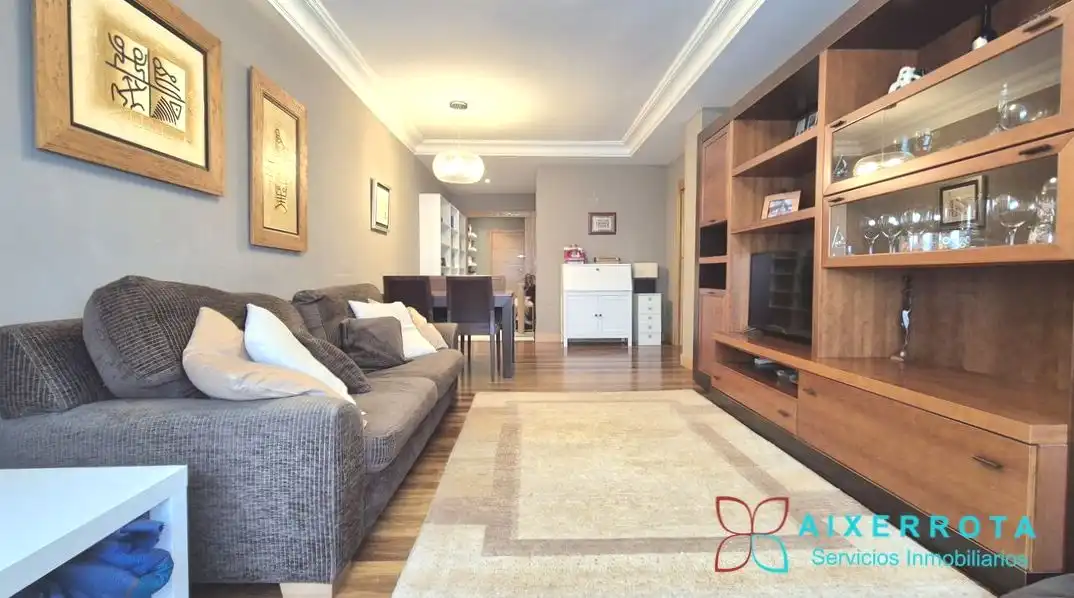 Living room of Flat for sale in Getxo   with Heating and Storage room