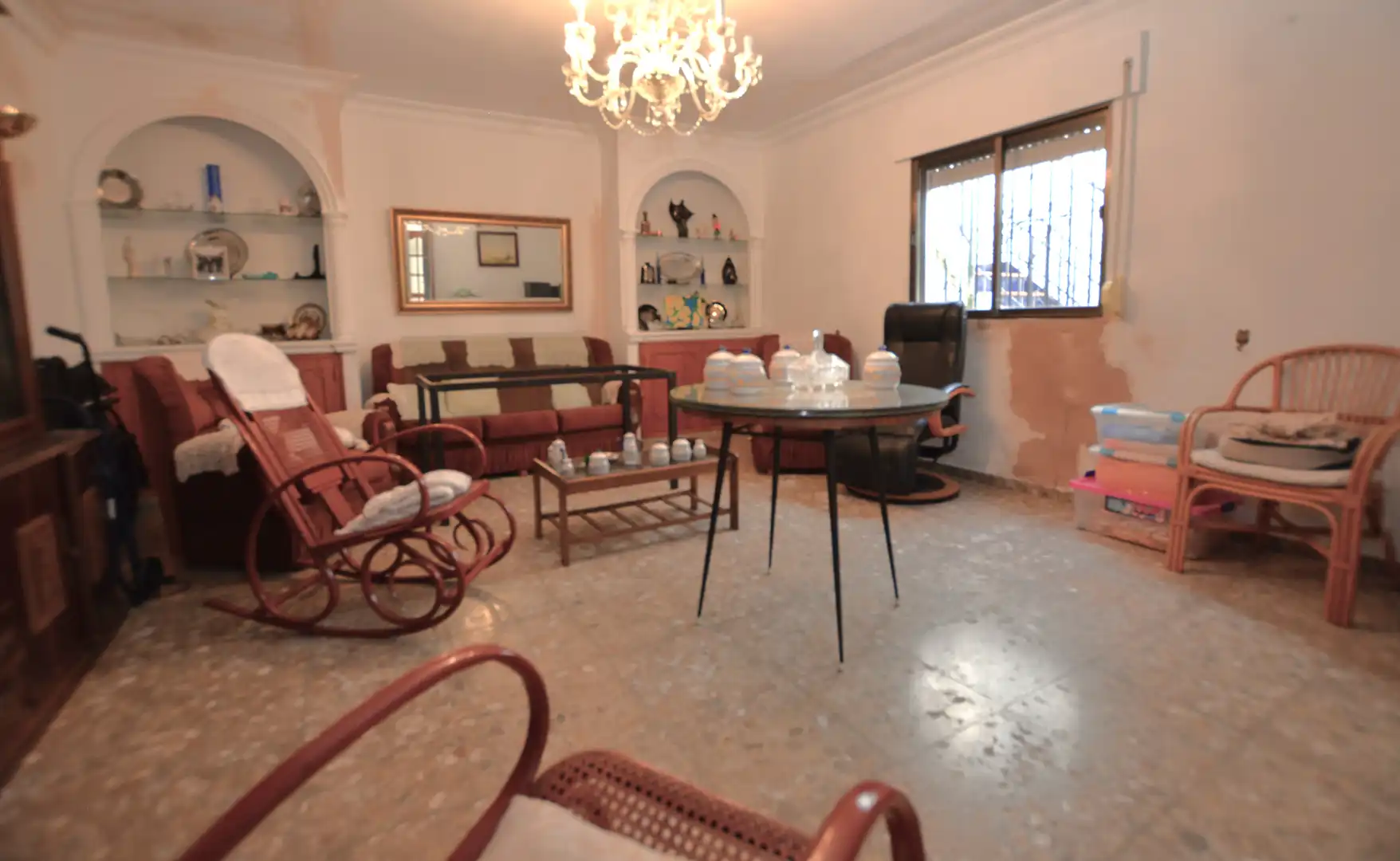 Sala de estar de Casa o chalet en venta en Bormujos con Aire acondicionado, Calefacción y Jardín privado