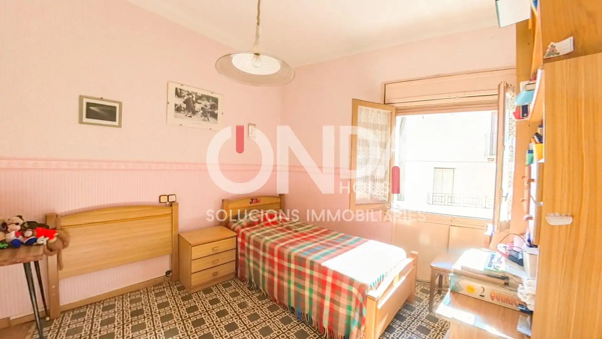 Buildings for sale in Avenida FLAMISELL, 5, Senterada