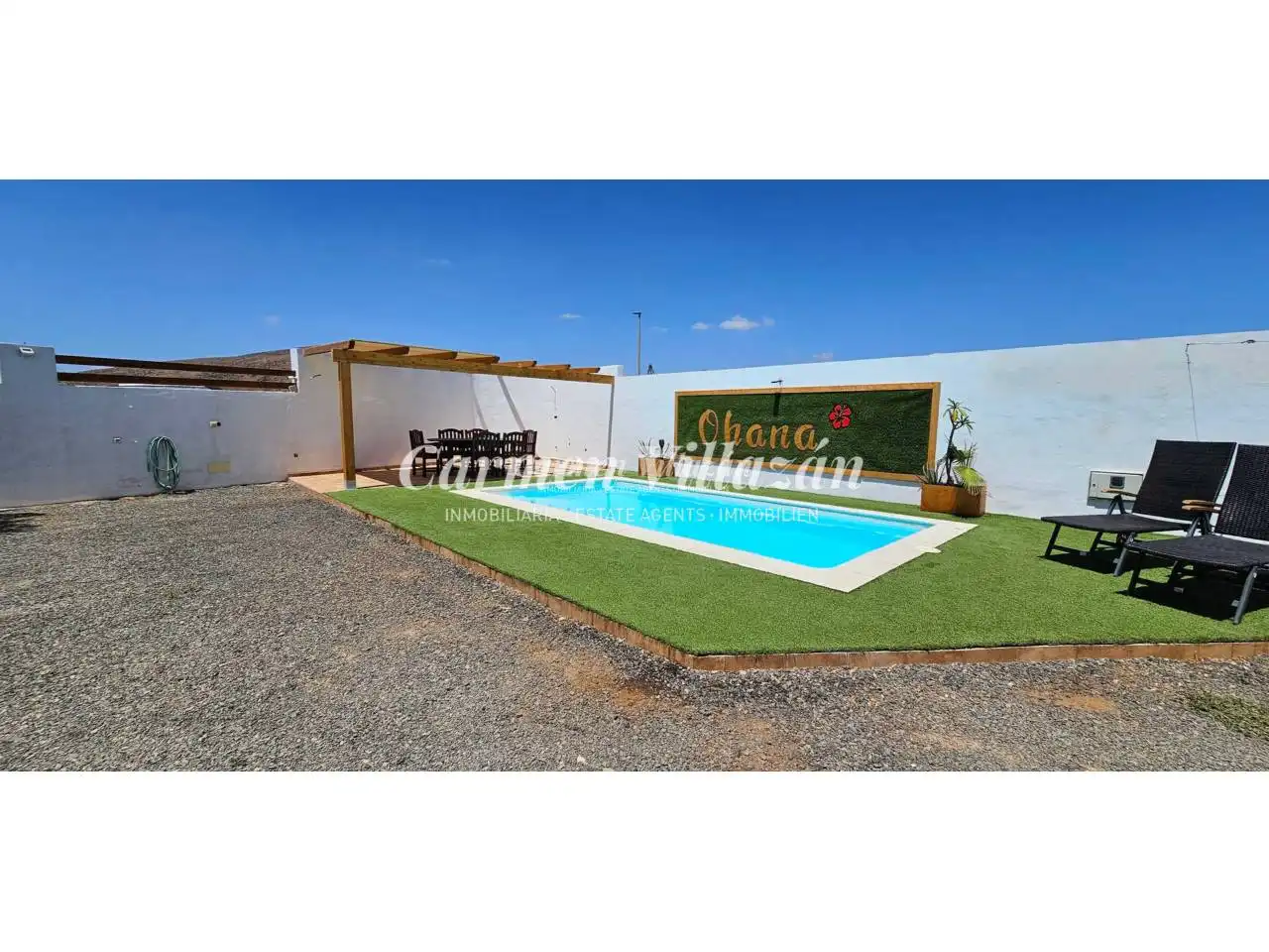 Vista exterior de Casa o chalet en venta en Tuineje con Jardín privado, Terraza y Piscina