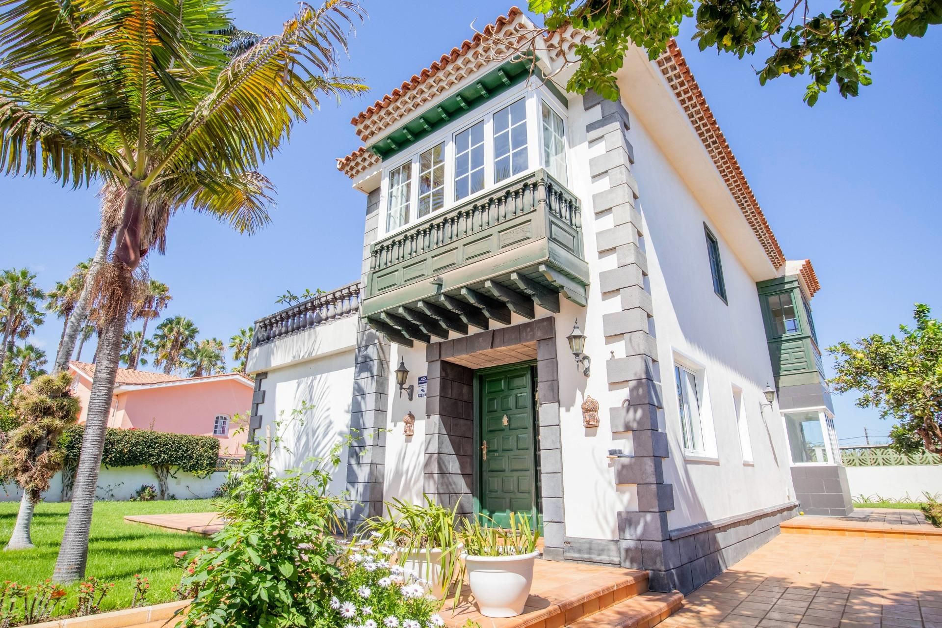 Exterior view of House or chalet for sale in Puerto de la Cruz  with Private garden, Terrace and Storage room