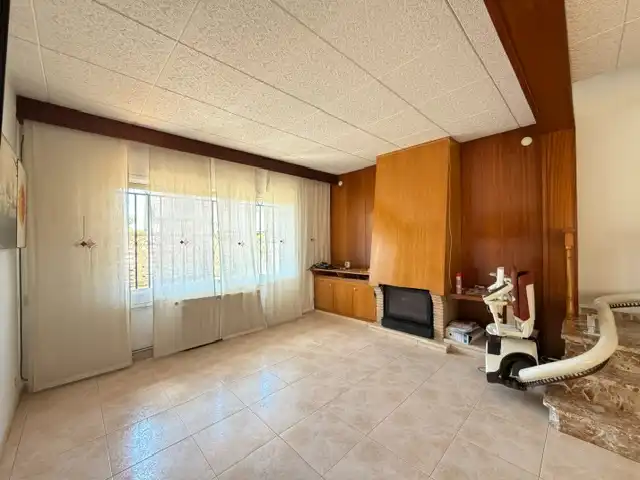 Sala de estar de Casa adosada en venta en Premià de Mar con Aire acondicionado, Calefacción y Jardín privado
