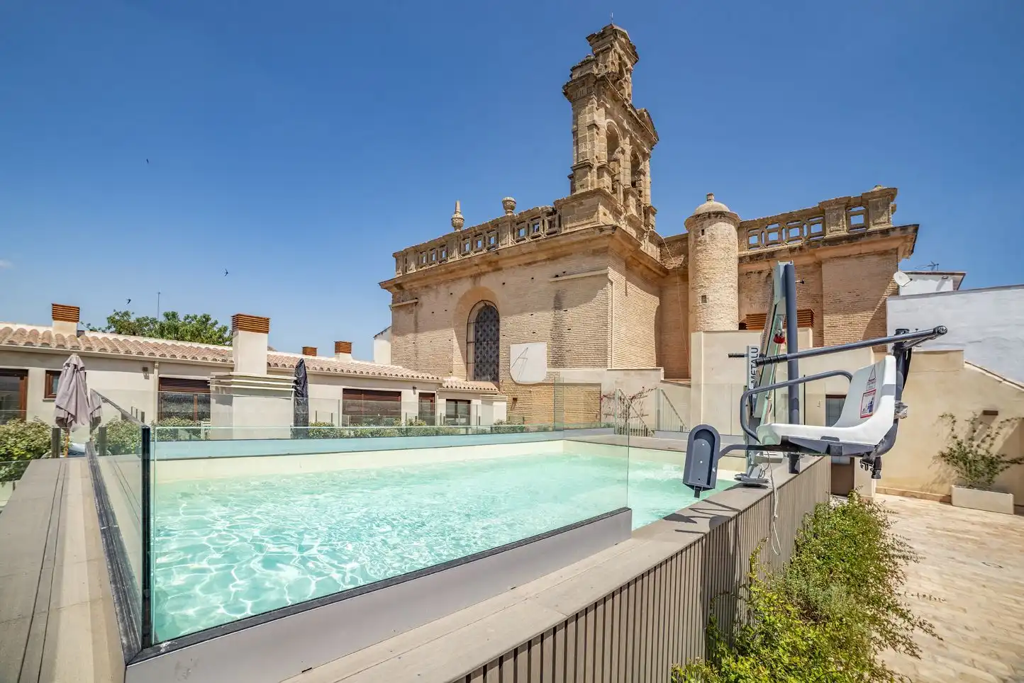 Piscina de Piso de alquiler en Sevilla con Aire acondicionado, Calefacción y Amueblado