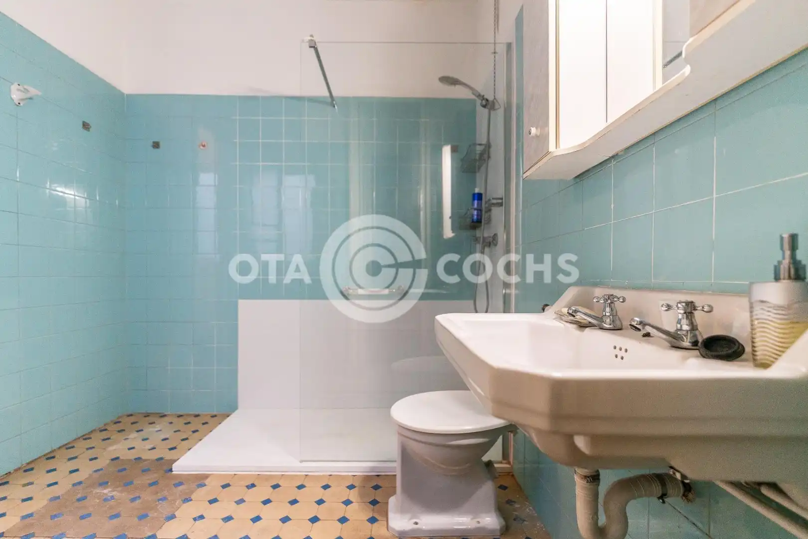 Baño de Piso en venta en Reus con Terraza y Balcón