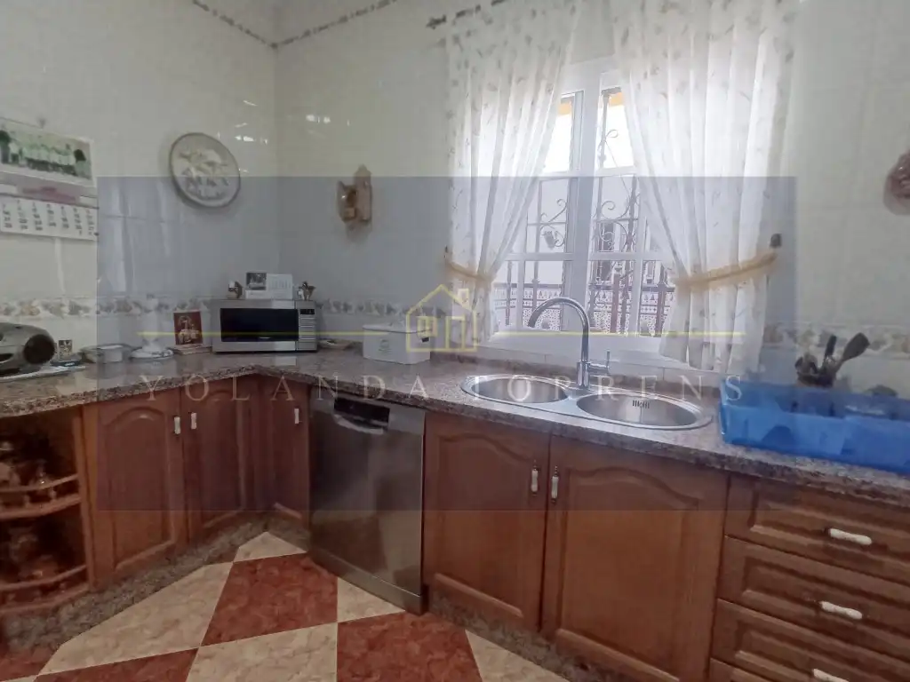 Cuina de Casa o xalet en venda en Alcalá de Guadaira