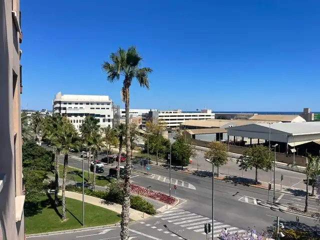 Vista exterior de Pis de lloguer en Alicante / Alacant amb Aire condicionat, Calefacció i Moblat