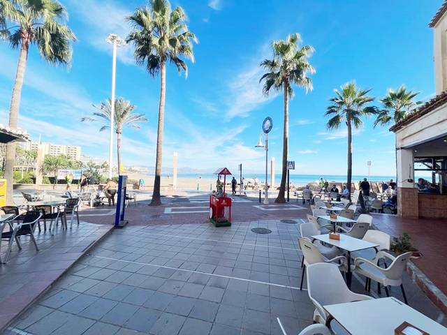 Local comercial en Venta en Calle La Fragata, 9 en Puerto Marina