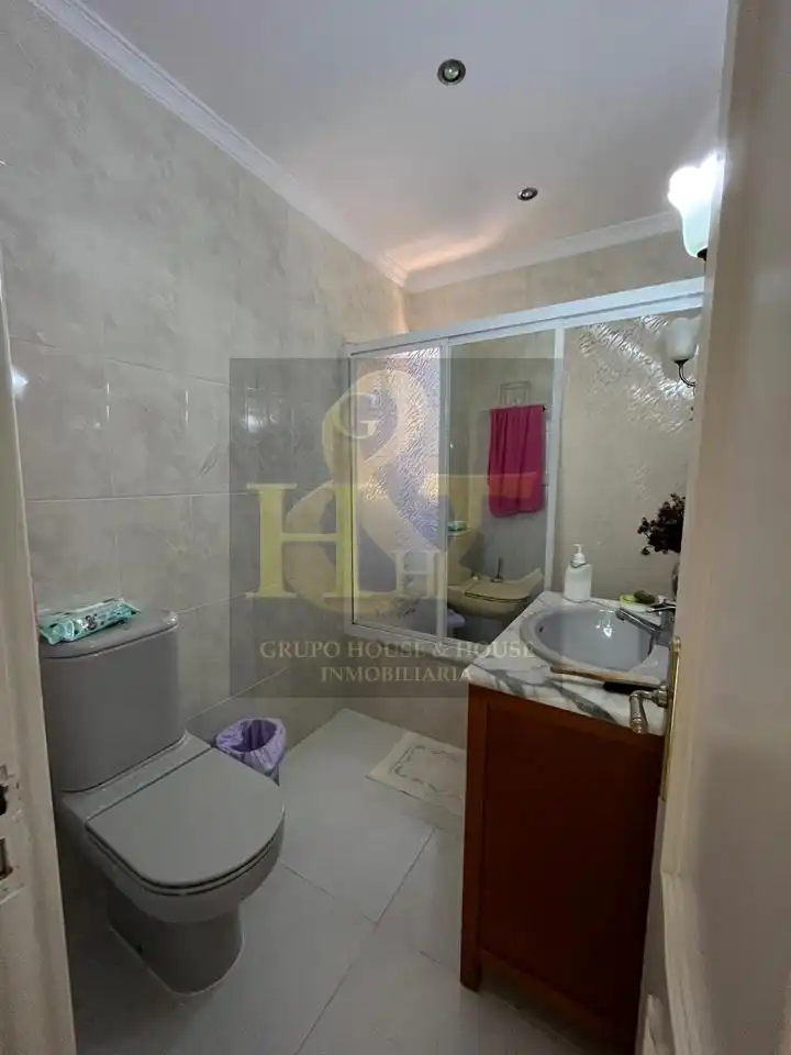 Bathroom of Houses for sale in Sanlúcar de Barrameda  with Air Conditioner, Private garden and Terrace