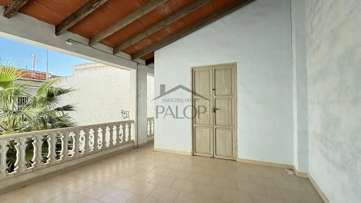 Houses for sale in La Pobla Llarga  with Private garden, Terrace and Storage room