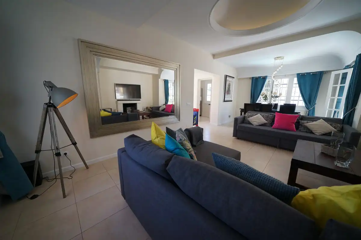 Casa amb piscina en venda a Nueva Andalucía, imagen 2