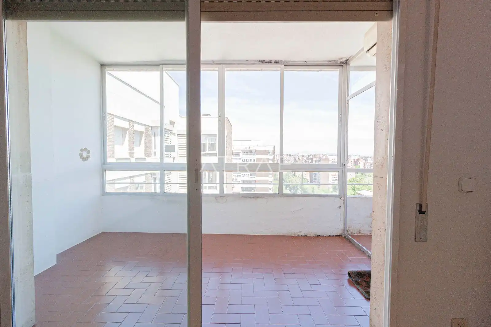 Habitación de Piso en venta en Madrid con Aire acondicionado, Calefacción y Terraza