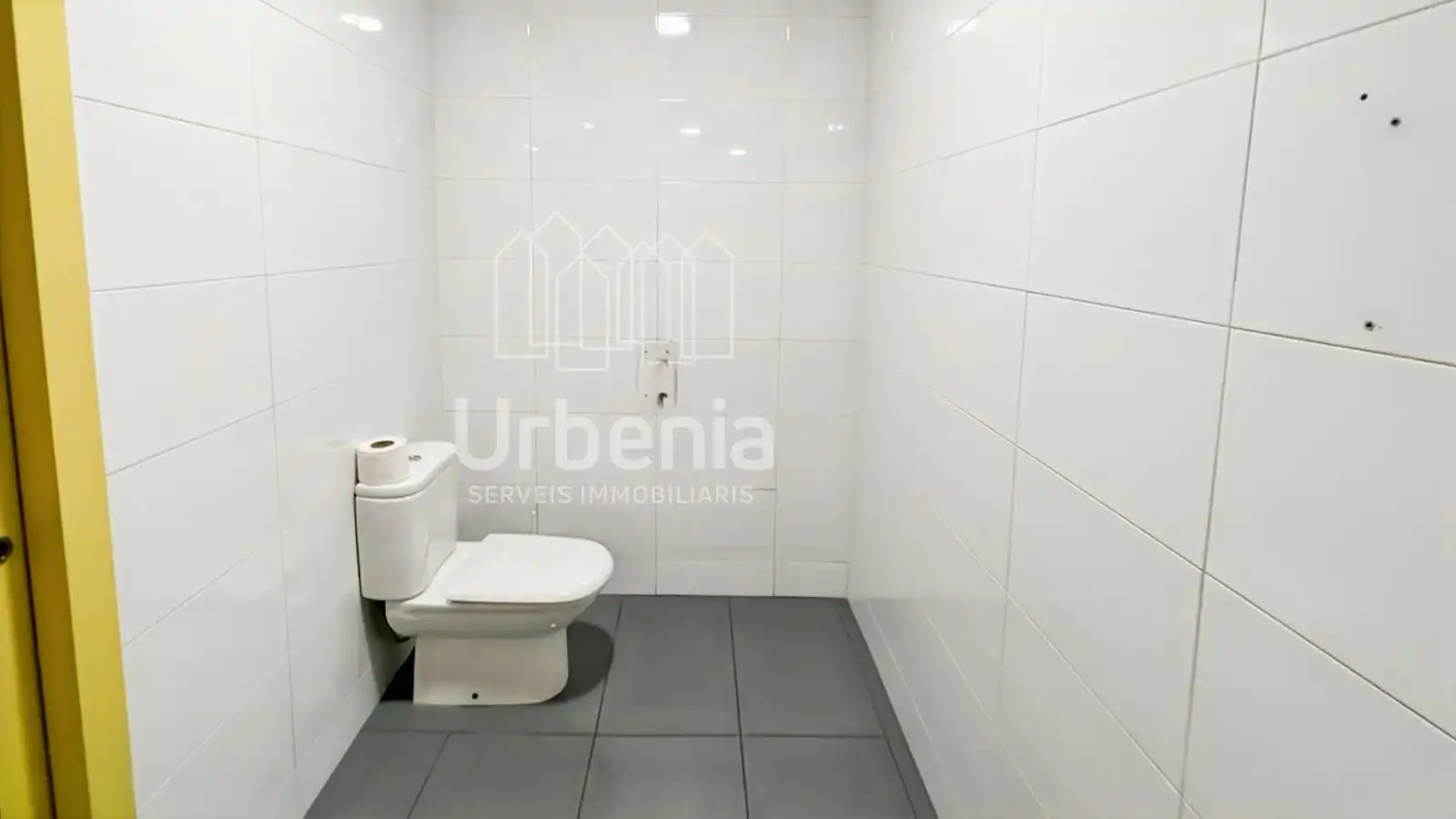 Local comercial de lloguer a Calella, imagen 15