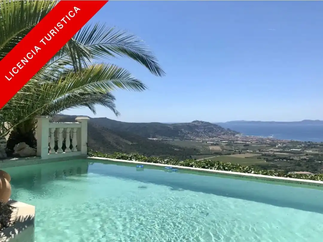 Haus mit Pool zum Verkauf in Nord