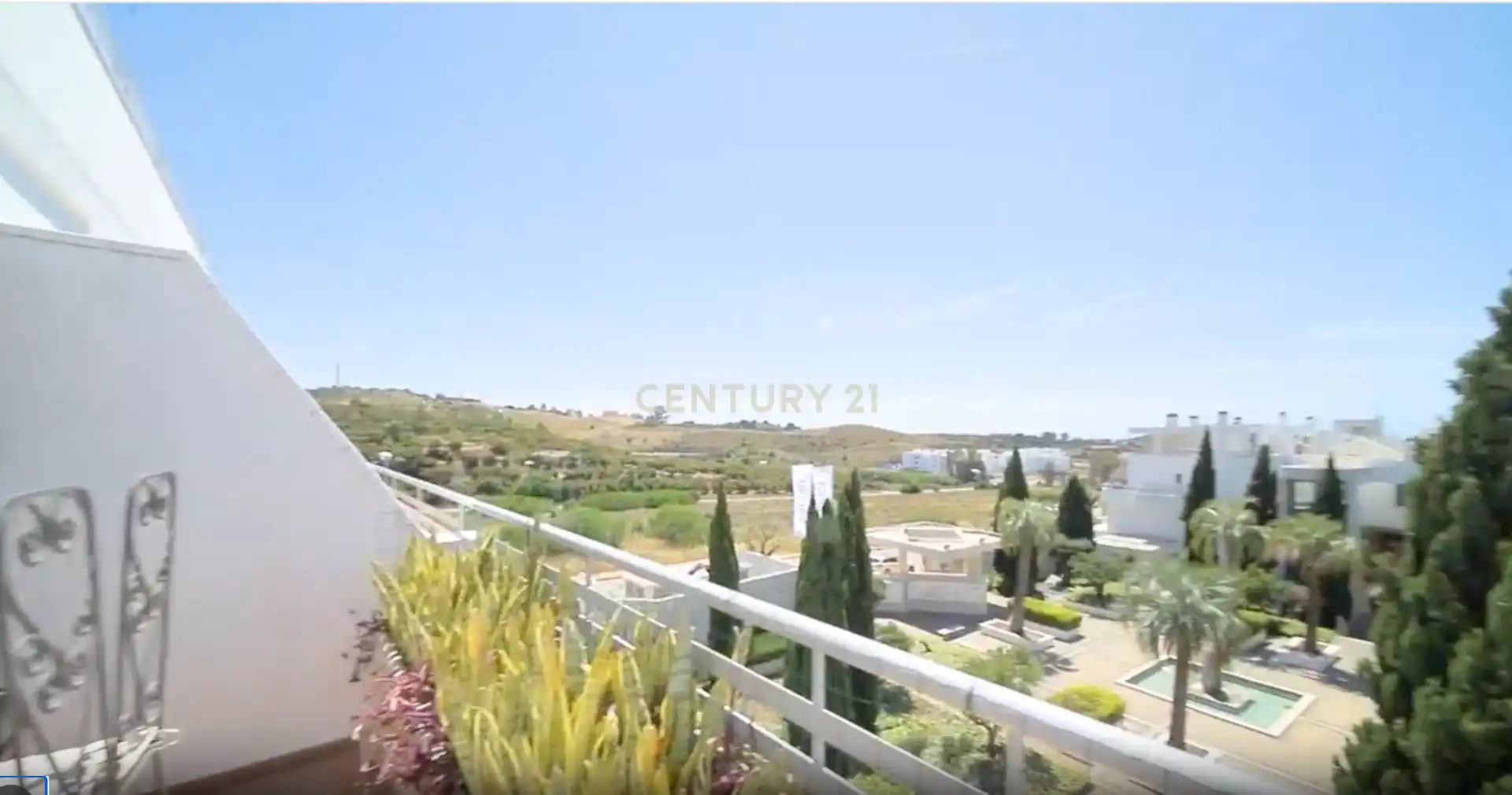 Außenansicht von Maisonette zum Verkauf in Mijas mit Klimaanlage, Privatgarten und Abstellraum