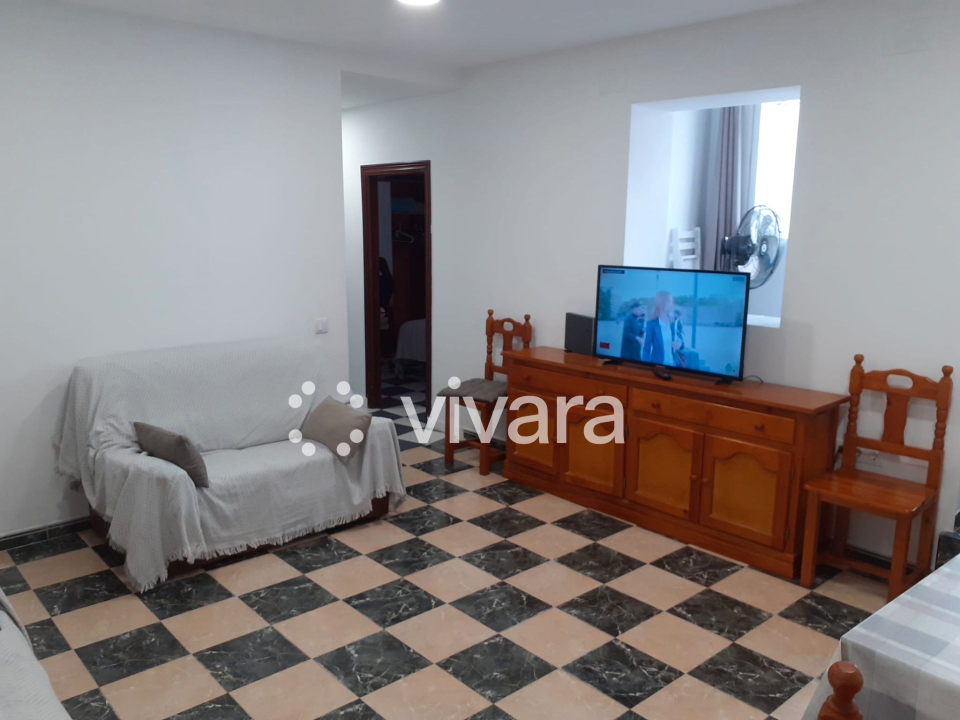 Sala de estar de Piso de alquiler en  Cádiz Capital con Calefacción, Amueblado y Horno