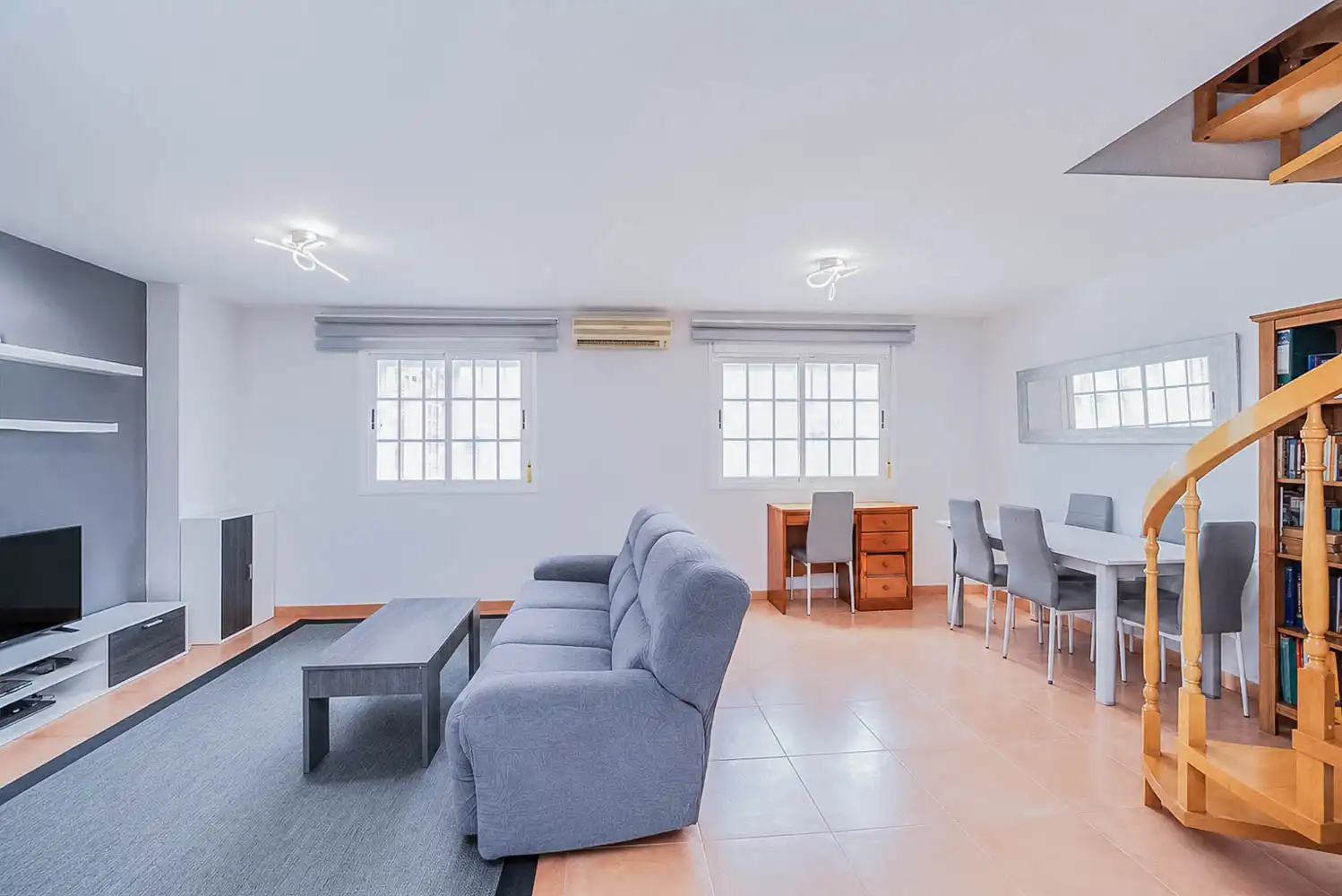 Sala d'estar de Dúplex en venda en Villanueva del Pardillo amb Aire condicionat, Calefacció i Forn