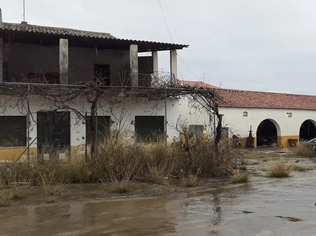 Exterior view of Land for sale in Castuera