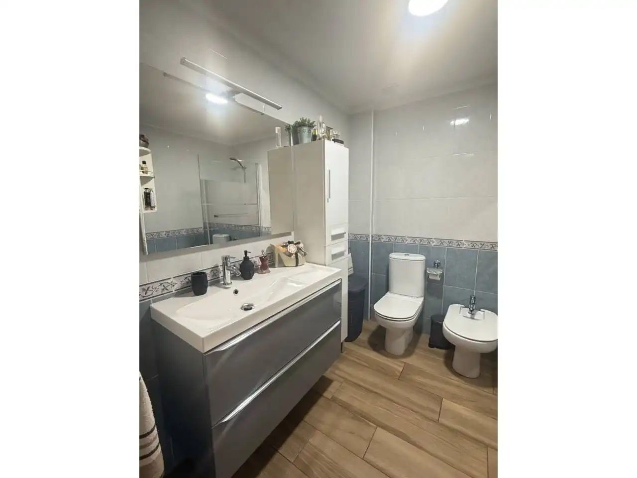 Baño de Dúplex en venta en Elche / Elx con Aire acondicionado, Terraza y Trastero