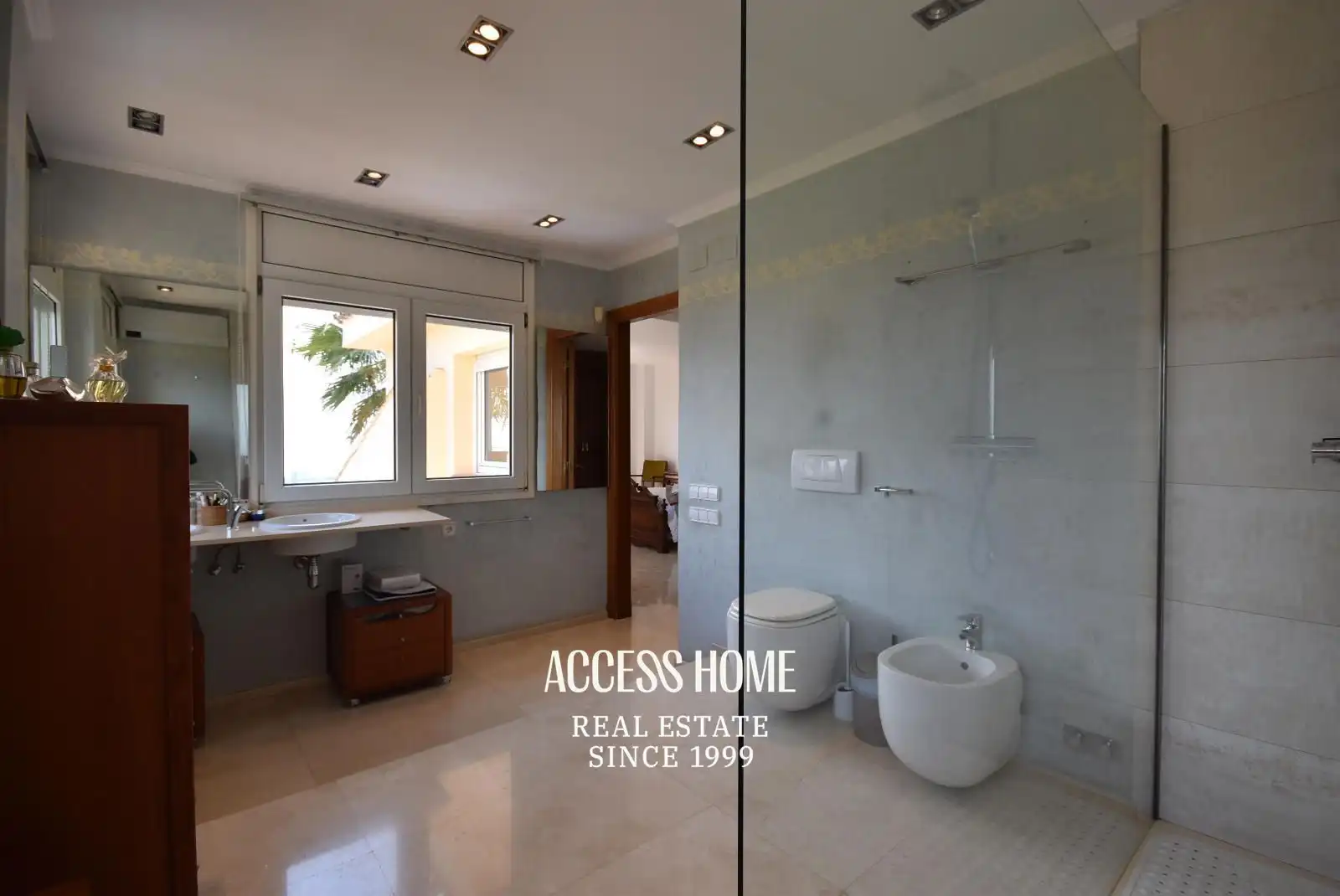 Baño de Casa o chalet en venta en Badalona con Aire acondicionado, Calefacción y Terraza